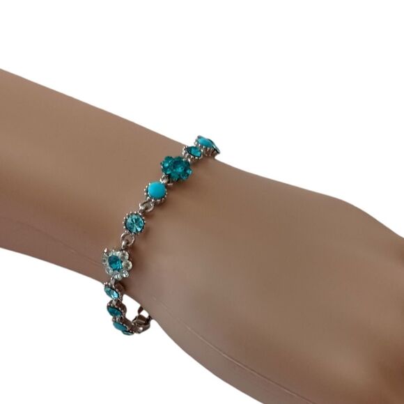 Aqua Blue Rhinestone Link Bracelet Faux Turquoise Silver Tone Coastal Beachy - Picture 11 of 16